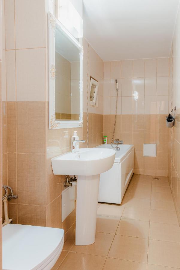 Apartament 2 Camere, Decomandat, In Zona Centrala Bukareszt Zewnętrze zdjęcie
